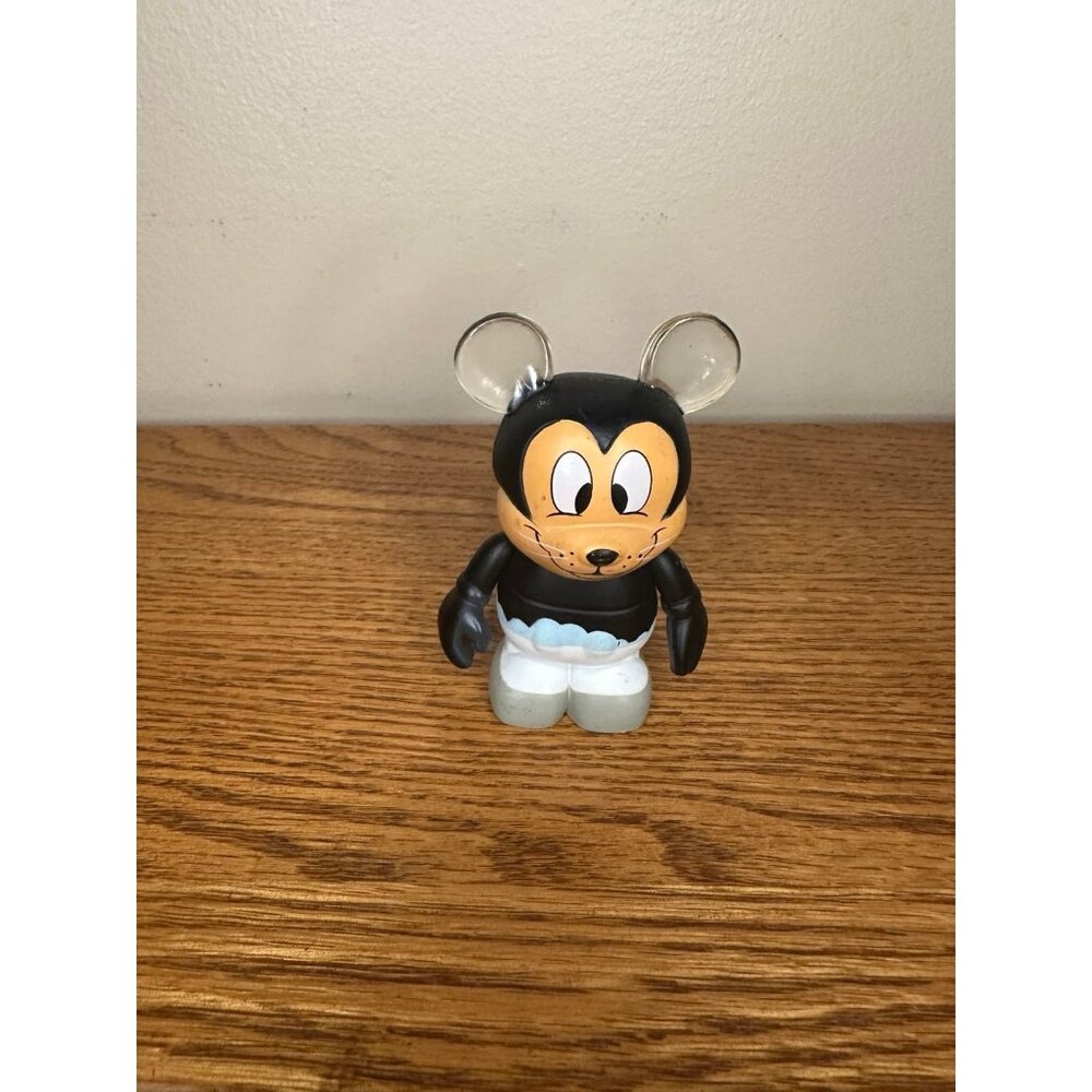 Disney Vinylmation Mickey Mouse Have a Laugh Series  "Mickey and the Seal"